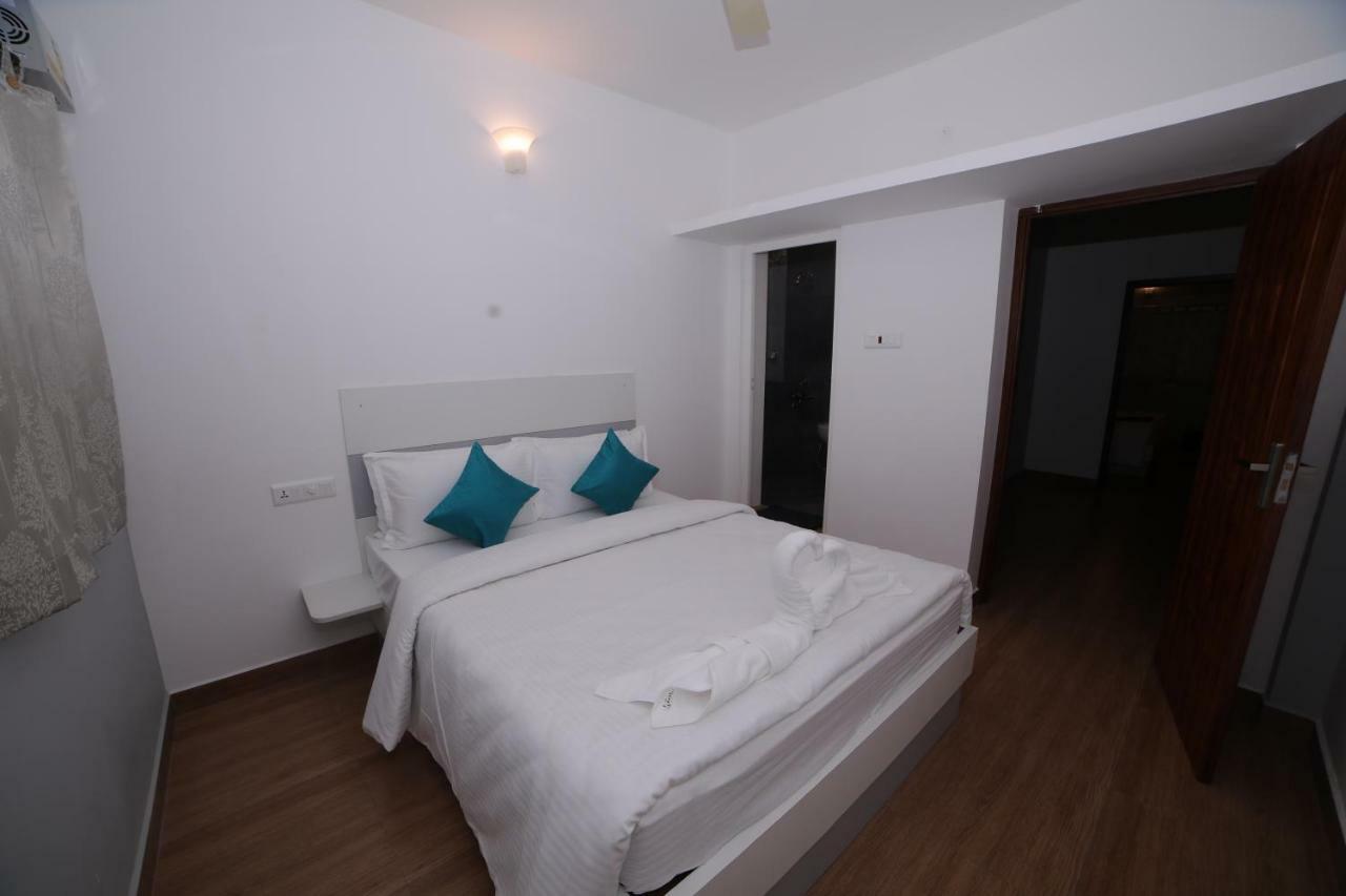 The Base Inn Ποντισερί Εξωτερικό φωτογραφία